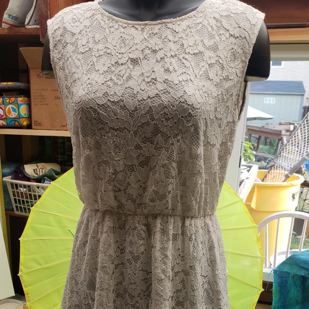 Womens comfortable lace dress